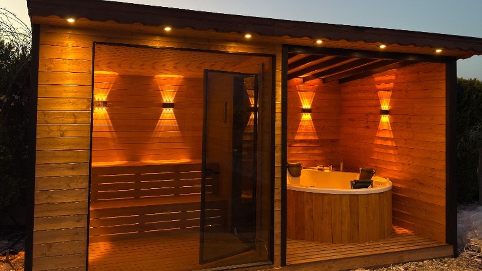 Sauna ve jakuzi birlikteliği